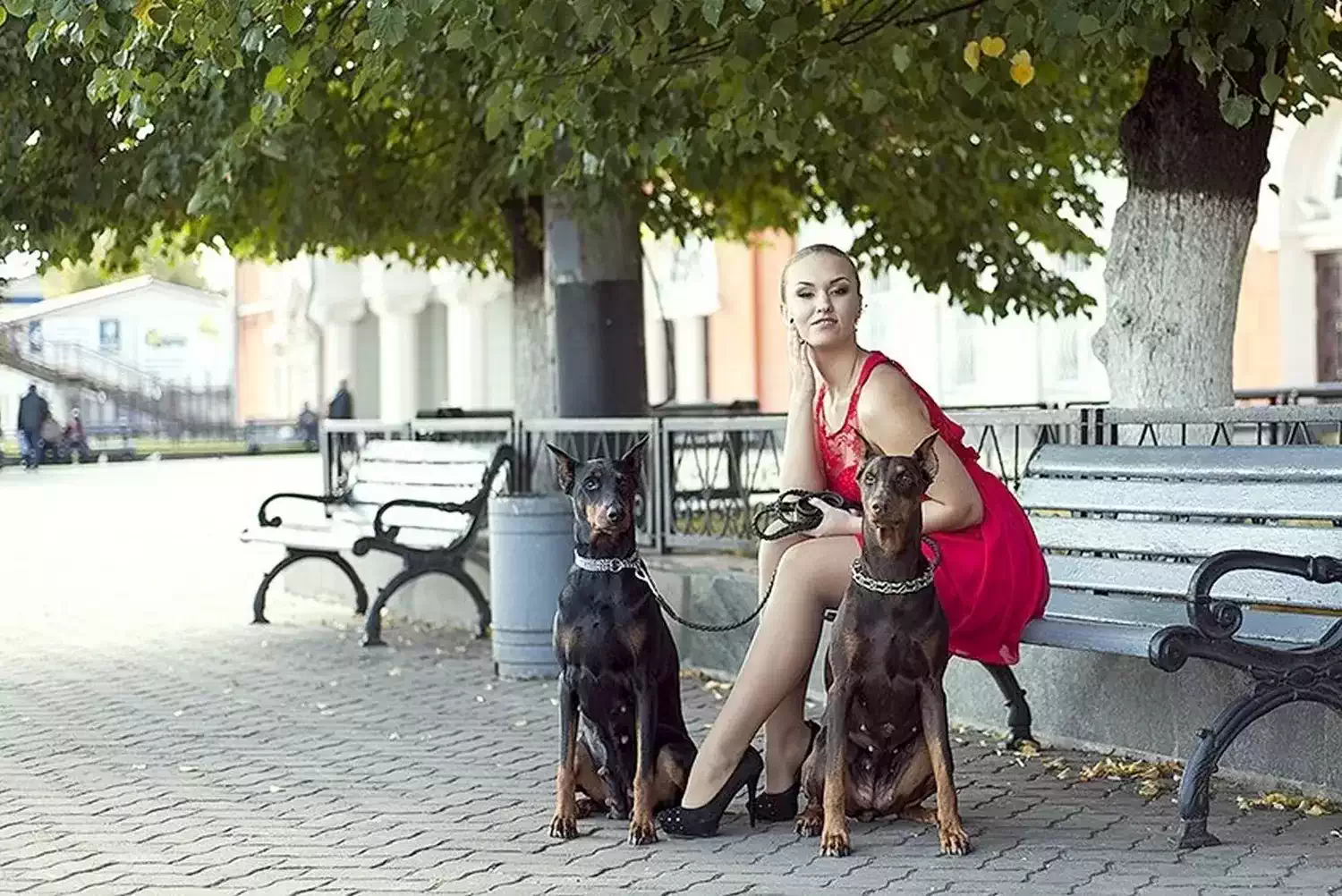 Борислава проживает в городе Нойзидль-ам-Зе