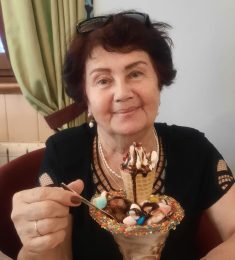 Izumrudinka, 66 лет, Гетеро, Женщина, Челябинск, Челябинск,  Россия 🇷🇺