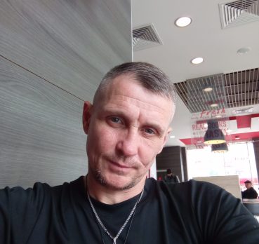 Михаил, 45 лет, Донецк,  Россия 🇷🇺