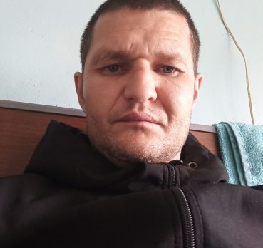 Татарин, 39 лет, Луганск,  Украина 🇺🇦