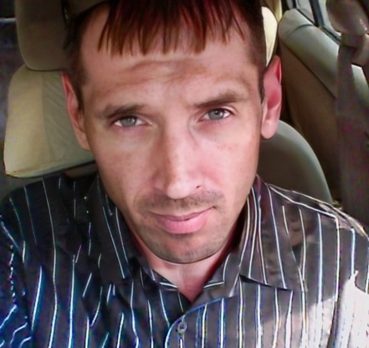 сергей, 44 лет, Черногорск,  Россия 🇷🇺