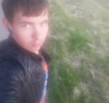 Михаил, 22 лет, Сальск,  Россия 🇷🇺