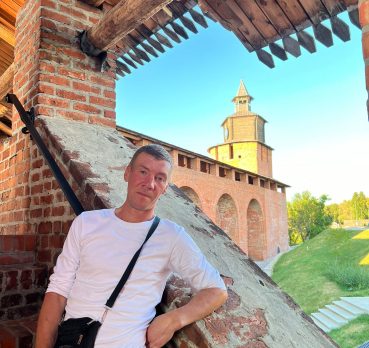 Виталий, 43 лет, Сланцы,  Россия 🇷🇺