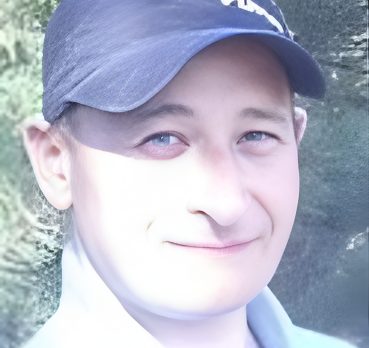 Саша, 43 лет, Семей,  Казахстан 🇰🇿