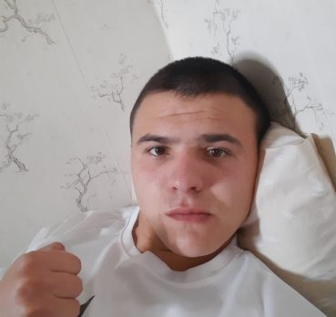 Денис, 20 лет, Красное Село,  Россия 🇷🇺