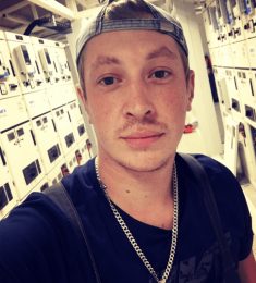Марк, 37 лет, Гетеро, Мужчина, Кингисепп,  Россия 🇷🇺