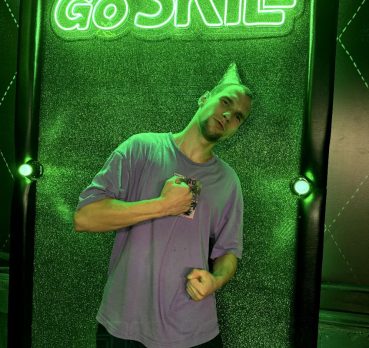 Эльдар, 27 лет, Архангельск,  Россия 🇷🇺