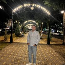 Александр, 33 лет, ГетероБендер,  Молдова 🇲🇩