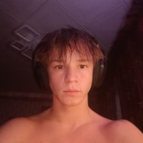 Андрей, 20 лет, ГетероВолгоград,  Россия 🇷🇺