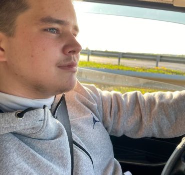 Данила, 21 лет, Переславль-Залесский,  Россия 🇷🇺