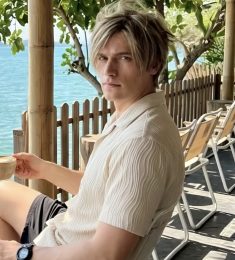 Дима, 23 лет, Гетеро, Мужчина, Вологда, Вологда,  Россия 🇷🇺