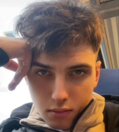 Александр, 23 лет, Гетеро, Мужчина, Москва, Москва,  Россия 🇷🇺