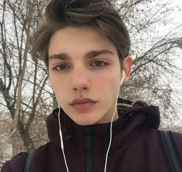 Макс, 19 лет, Автово, Санкт-Петербург,  Россия 🇷🇺