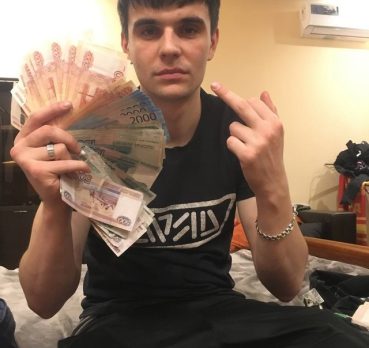 Кирилл, 18 лет, Гомель, Гомель,  Беларусь 🇧🇾