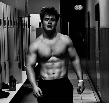 Дмитрий, 18 лет, Санкт-Петербург, Санкт-Петербург,  Россия 🇷🇺