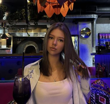Оля, 21 лет, Самара, Самара,  Россия 🇷🇺